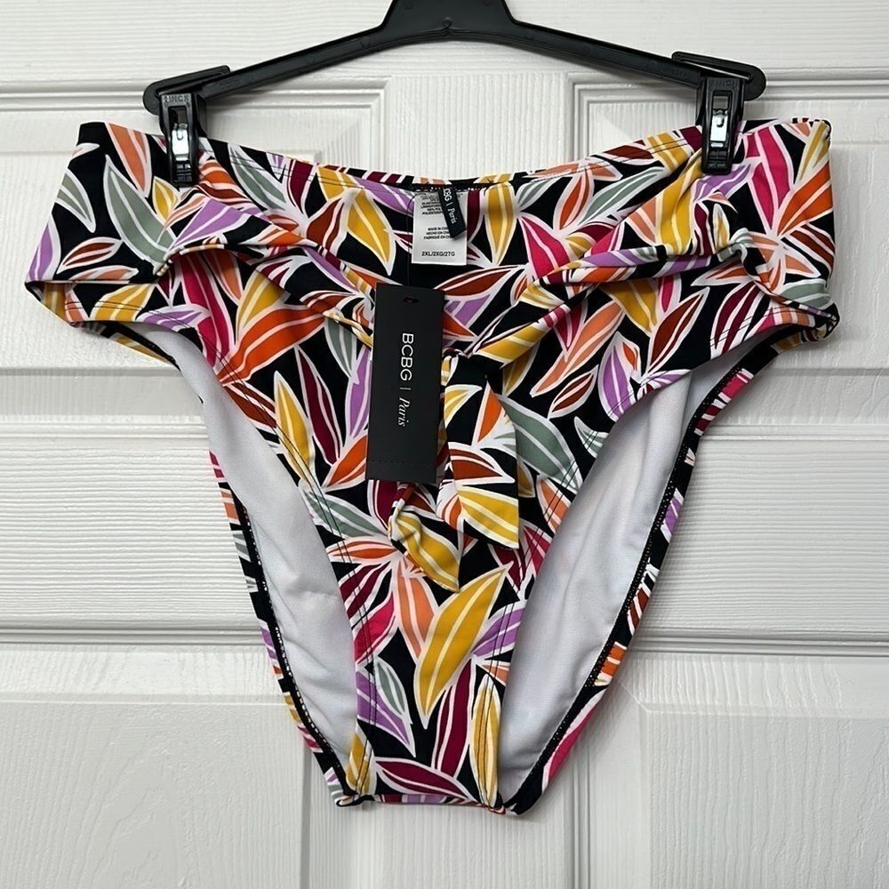 Women’s XL highwaist swimsuit bottoms